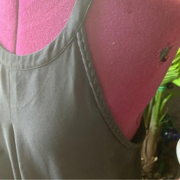 Black silk crepe-like high neck strapless top with button back - Picture 2 of 11